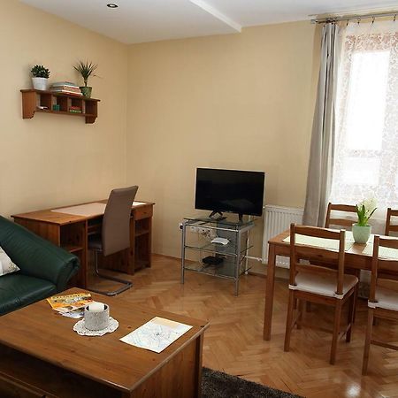 Ecomfort Apartment Kecskemet Exterior photo